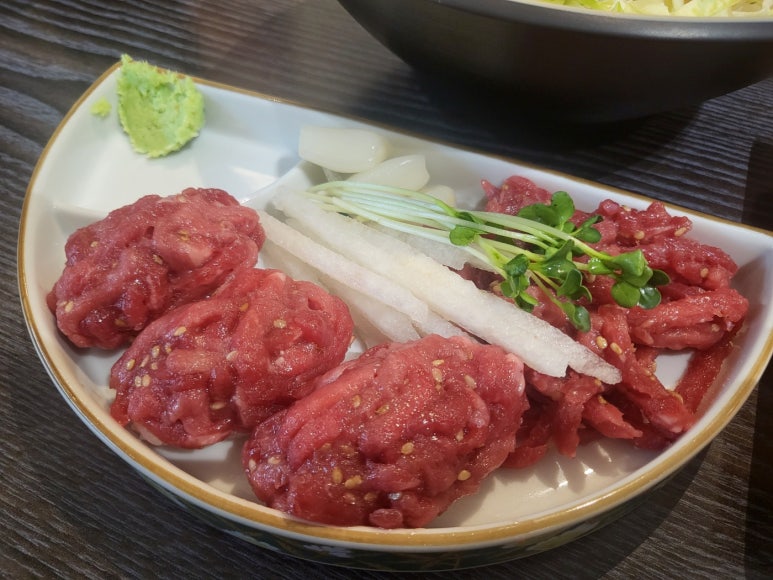 육회바른연어하남신장점 이미지