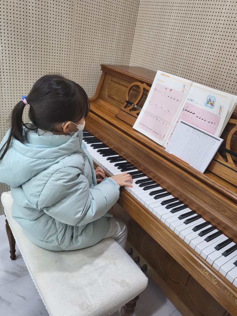 이화스타피아노 이미지