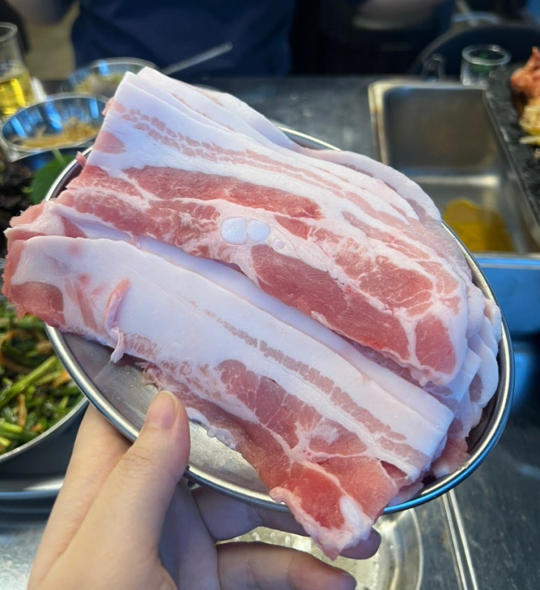 돈돌집 이미지