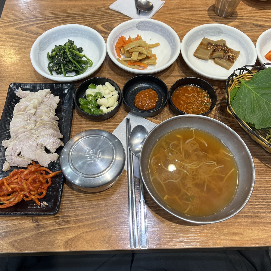 초원족발 이미지