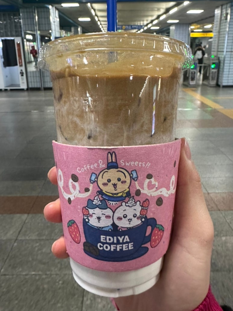이디야산본역사점 이미지