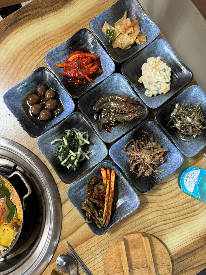 가마솥손칼국수 이미지