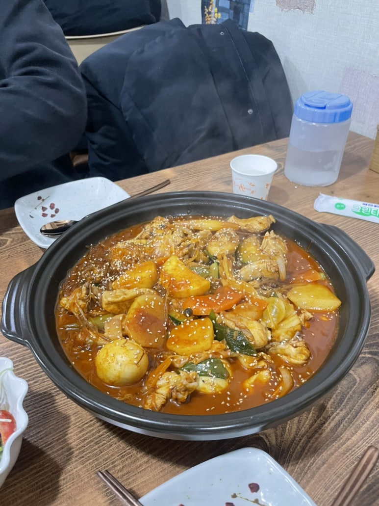 홍가네찜닭 이미지