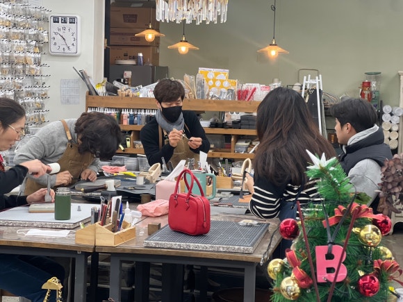 가죽공방9525 이미지