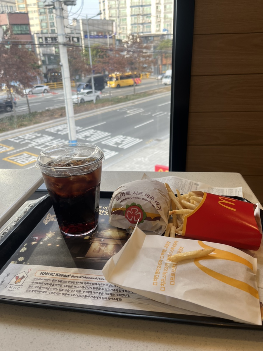 오몽네일 이미지