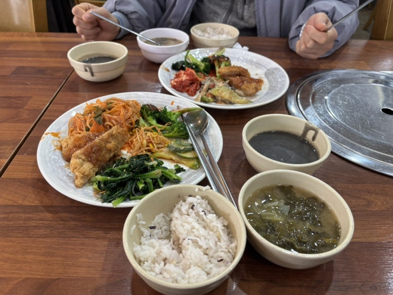 영아네한식부페 이미지