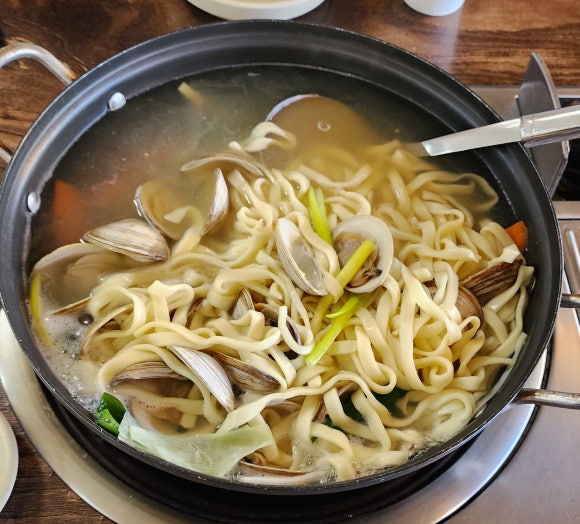 마니호칼국수 이미지