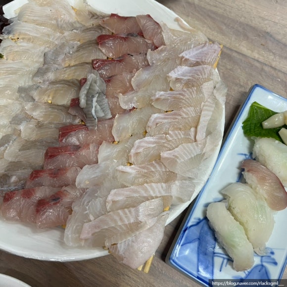 실비수산직영횟집 이미지