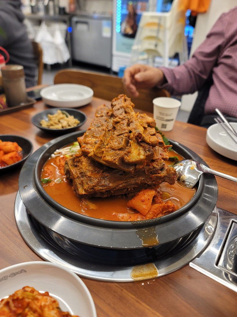청년감자탕순대국 평택고덕점 이미지