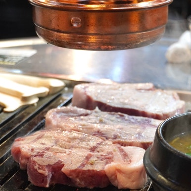 한돈주먹고기 이미지