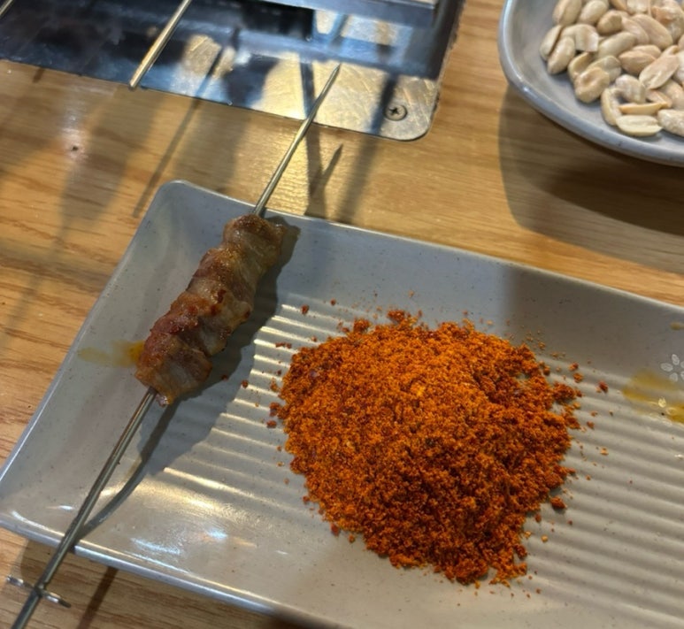 매화 램 양꼬치 이미지