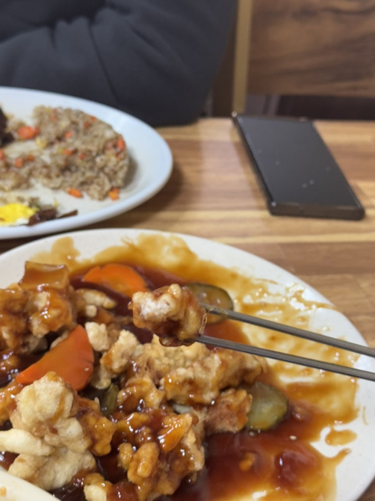 용천홍 이미지