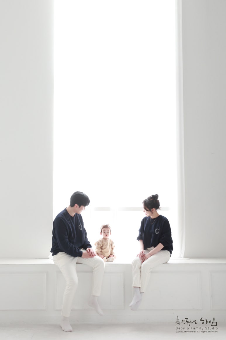 용스튜디오 이미지