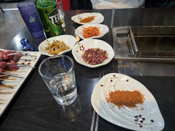 송이네양꼬치 이미지