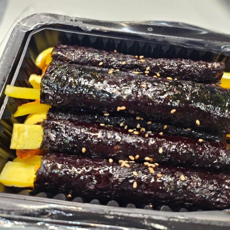 돌돌이꼬마김밥 이미지