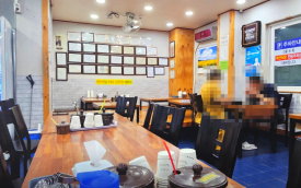 팔도돼지국밥 이미지