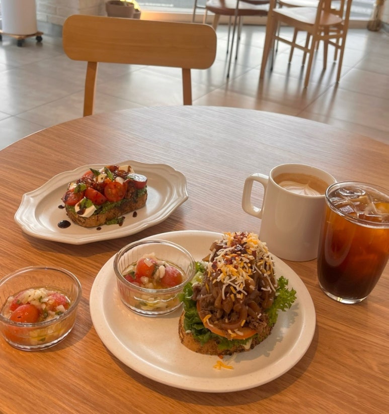 카페릴리(CAFE LILY) 이미지