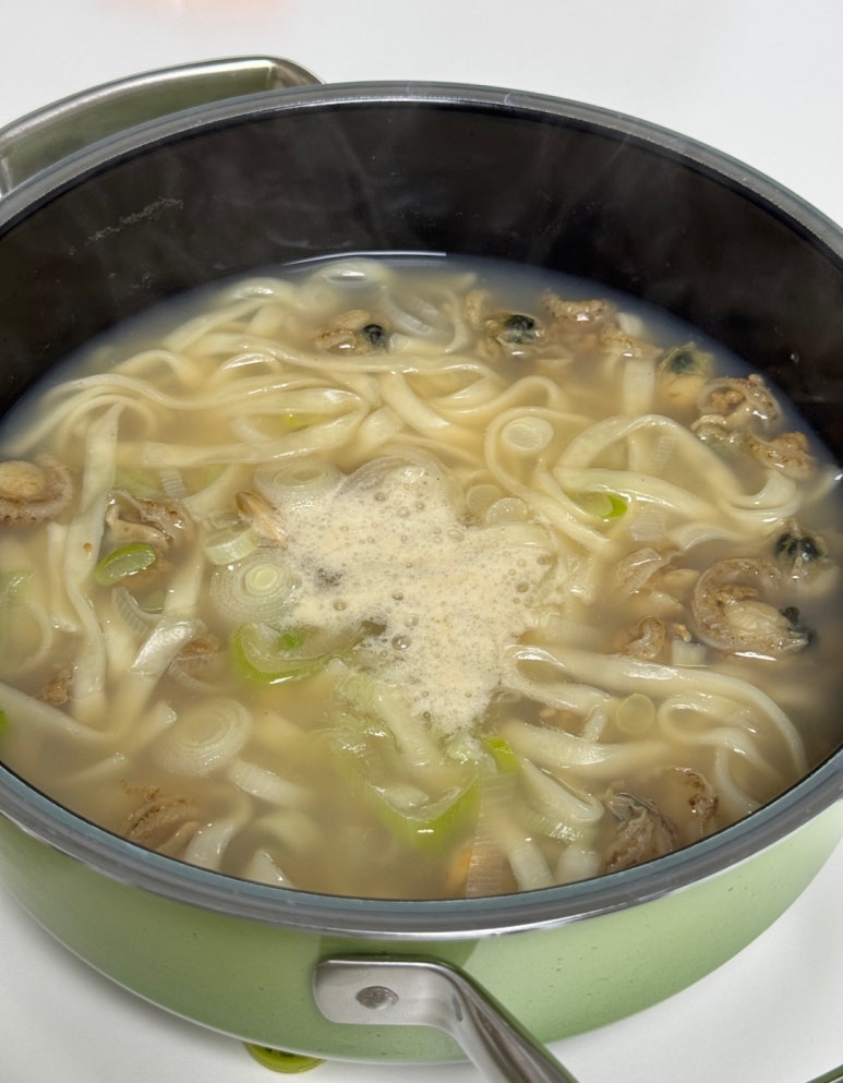 부뚜막손칼국수 이미지