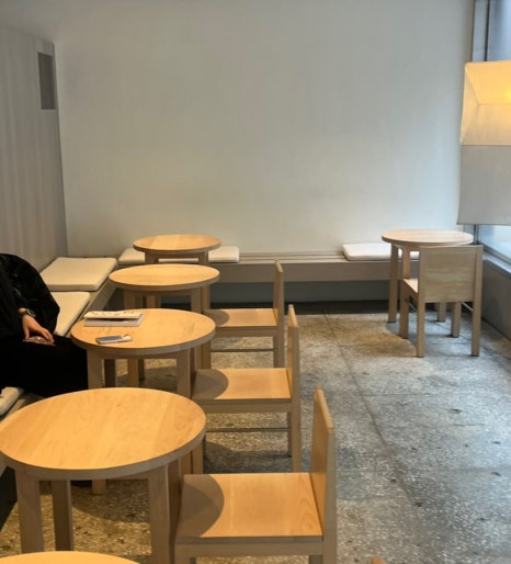 에움(aeum) 이미지