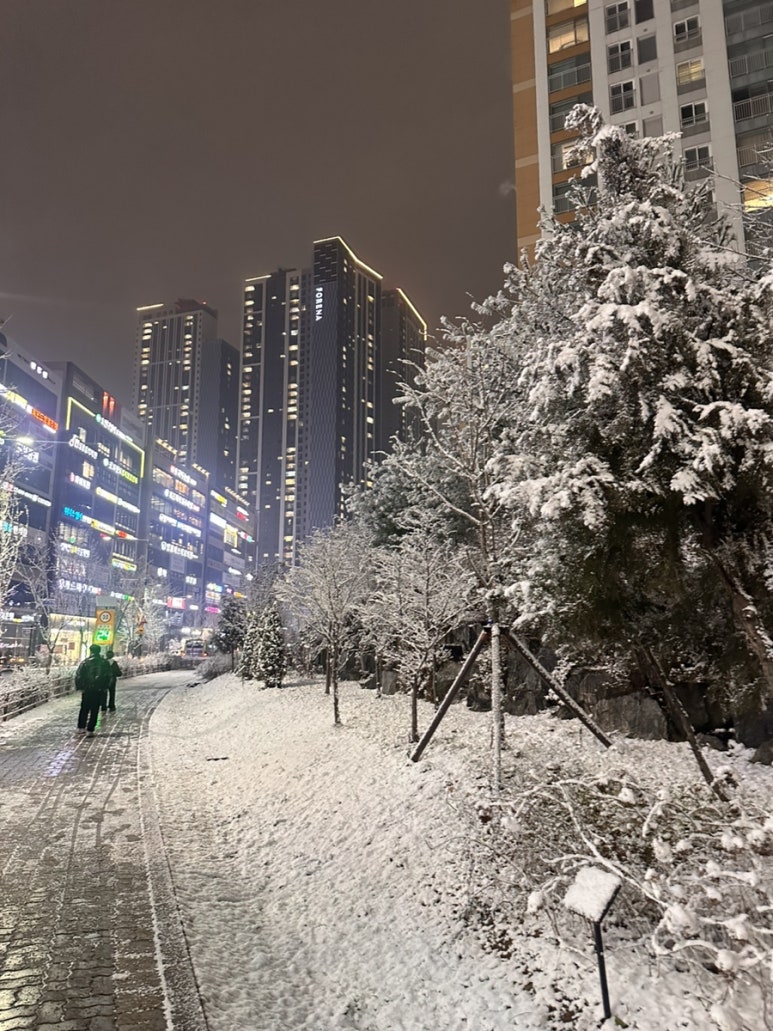 빨간석쇠구이전주에코시티점 이미지