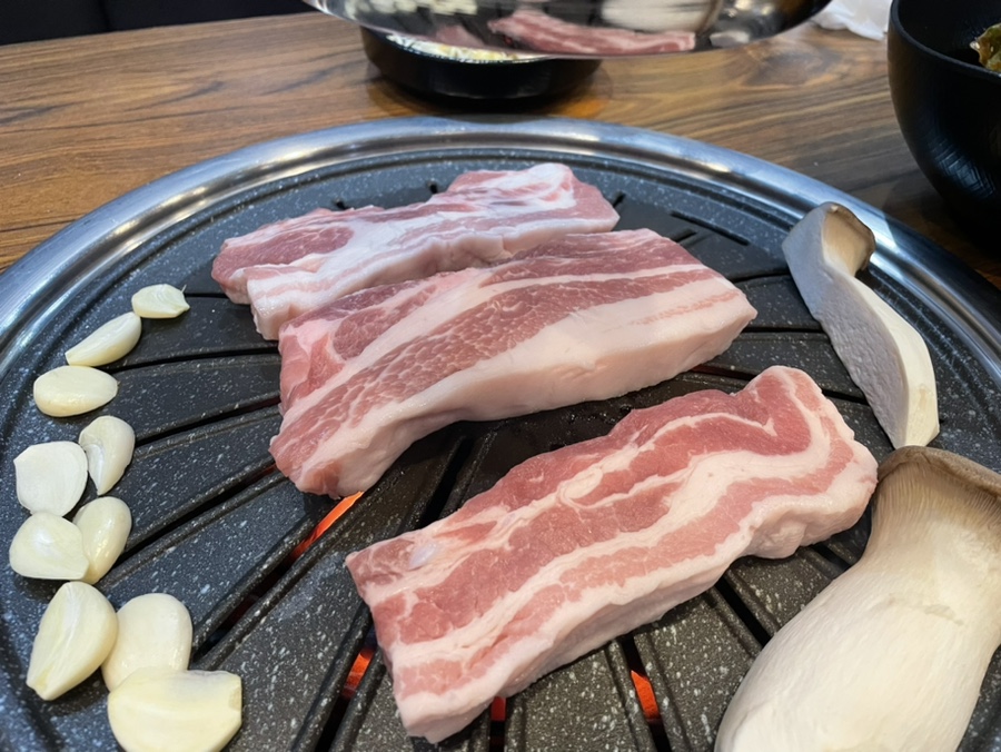 총각네정육식당 이미지