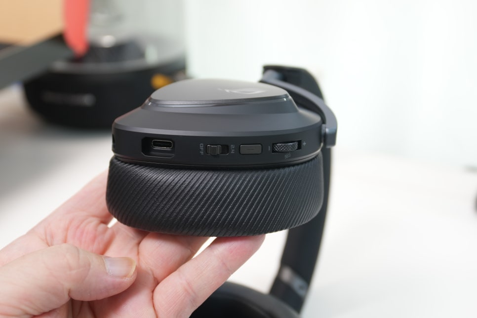 ASUS ROG DELTA II WIRELESS 게이밍 헤드셋 추천 리뷰 컴퓨터 헤드폰의 진화 이미지 8