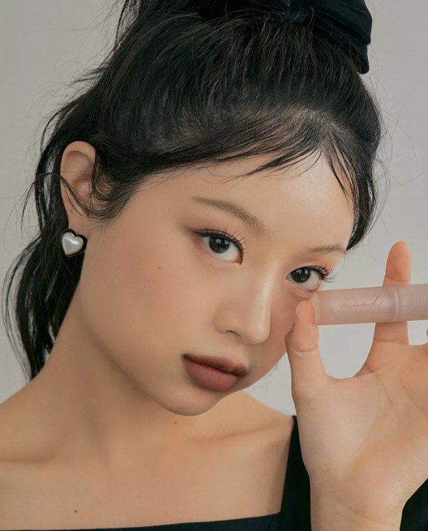 무드브로우 이미지