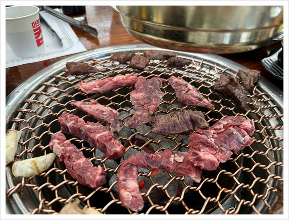 윤가네식당 이미지