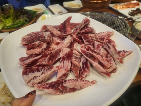 꽃돼지제주삼겹&숯불갈비 이미지