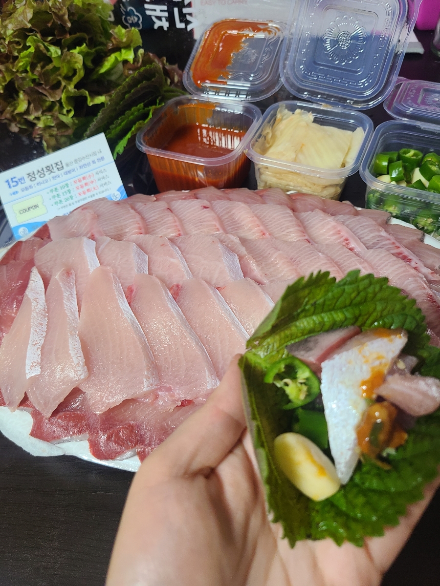 수산시장막썰어횟집 이미지