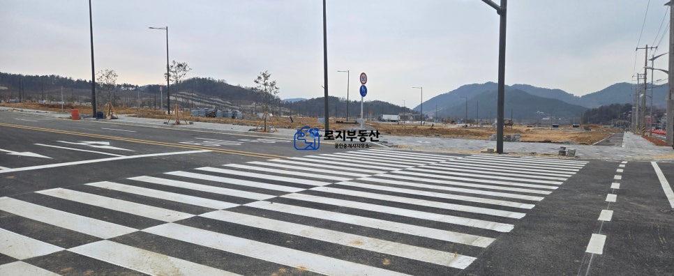 스타벅스 여수죽림점 이미지