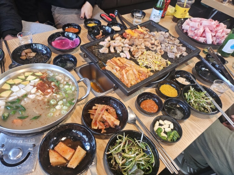 135대패삼겹 이미지