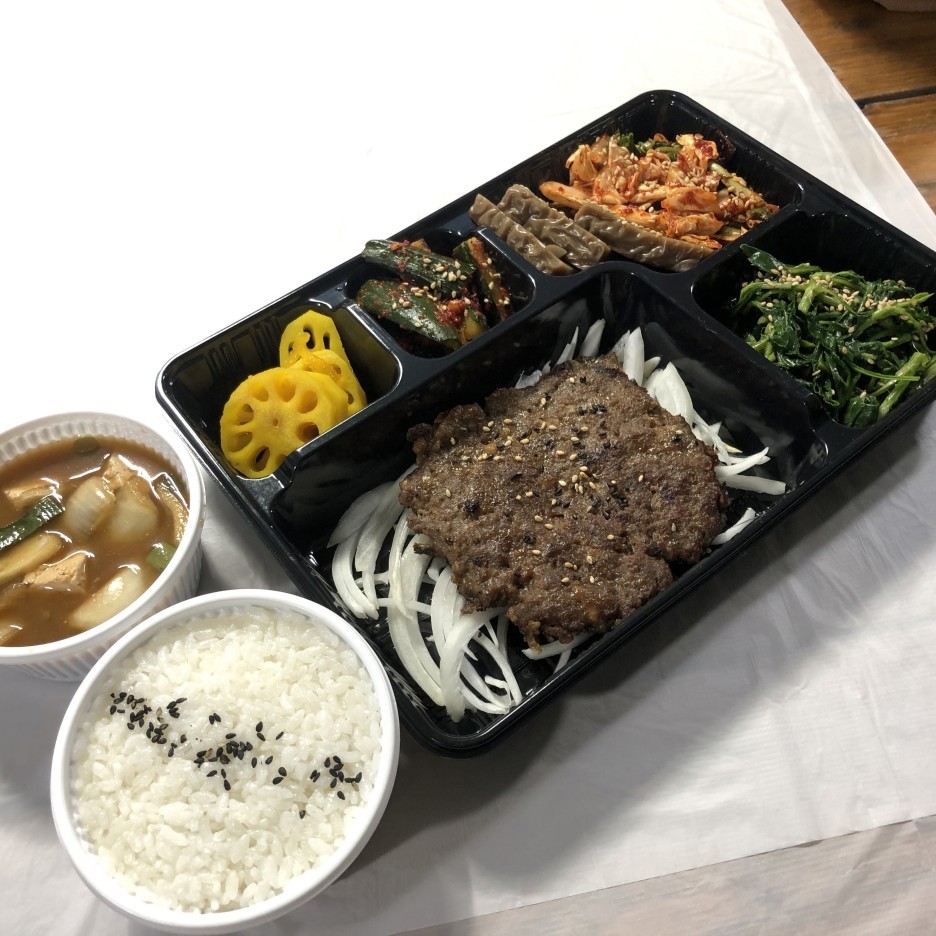 떡갈비칼국수 이미지