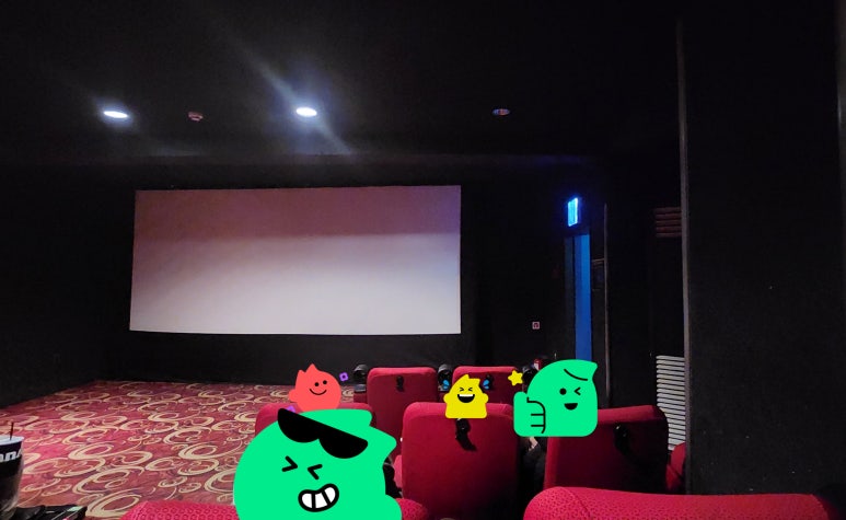 메가박스 브로드웨이 4관 이미지