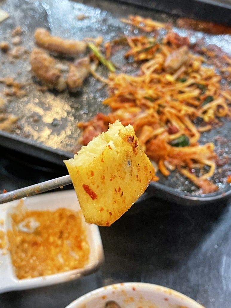 우랑돼랑 곱창 이미지
