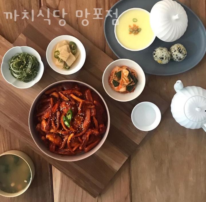 까치식당 이미지