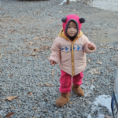 더 봄날 캠핑장 이미지