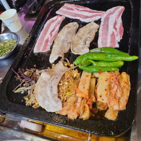 돈돌집 이미지