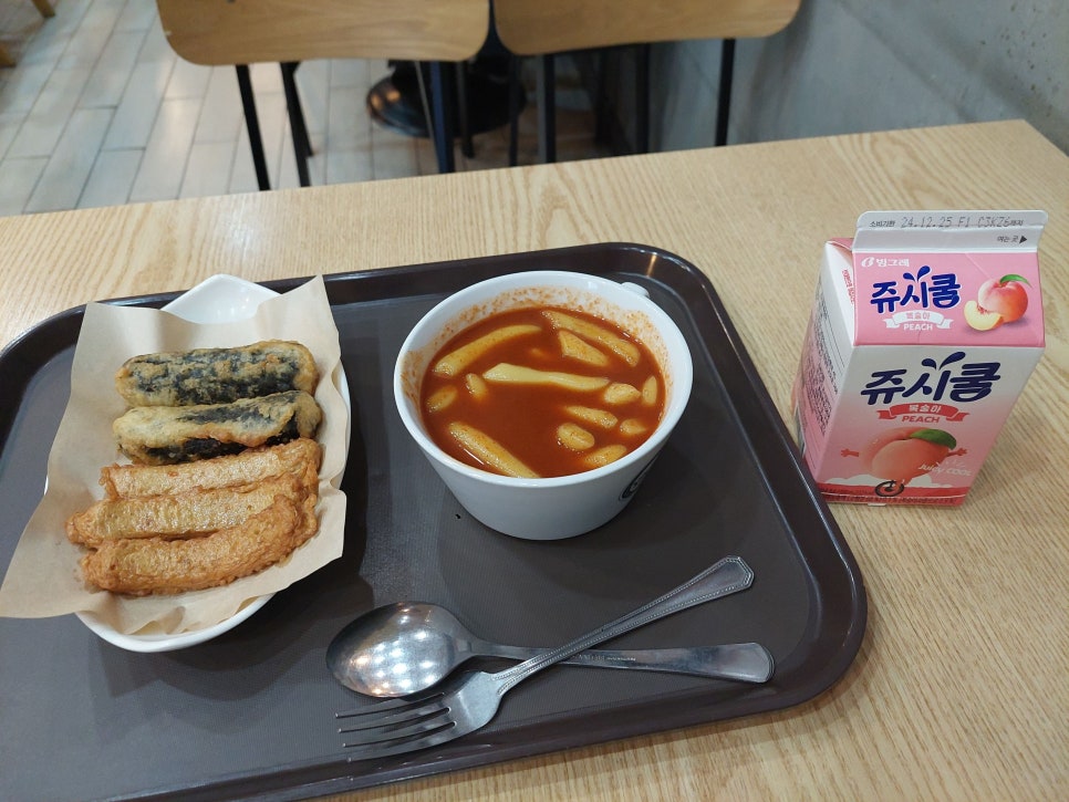 신만용신가네매운떡볶이 이미지