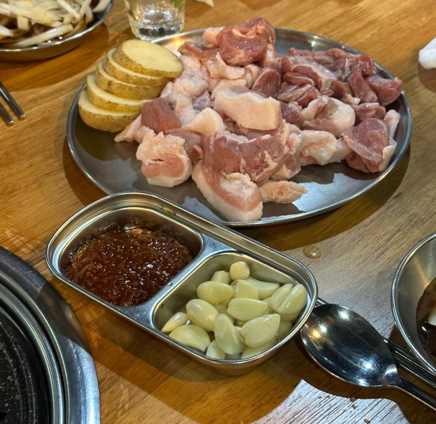 꼬스븐 이미지