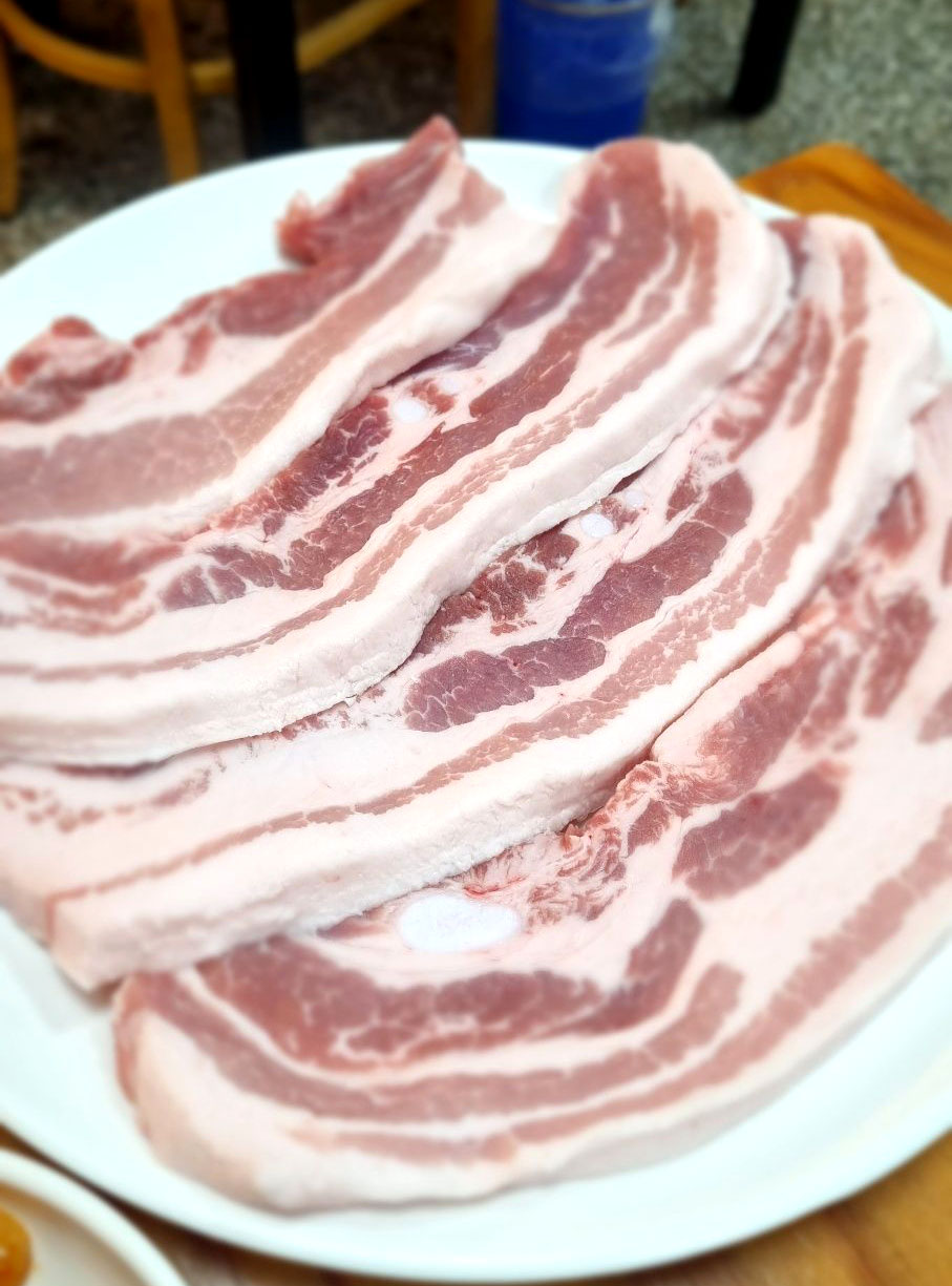 황소야돼지야 이미지