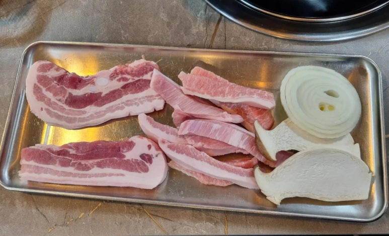 꿀꿀이네생삼겹살 이미지