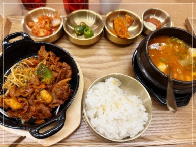 된장찌개고기구이한상궁신사동 이미지