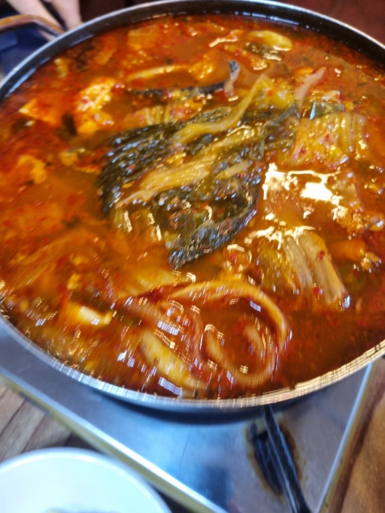돼지네식당 이미지