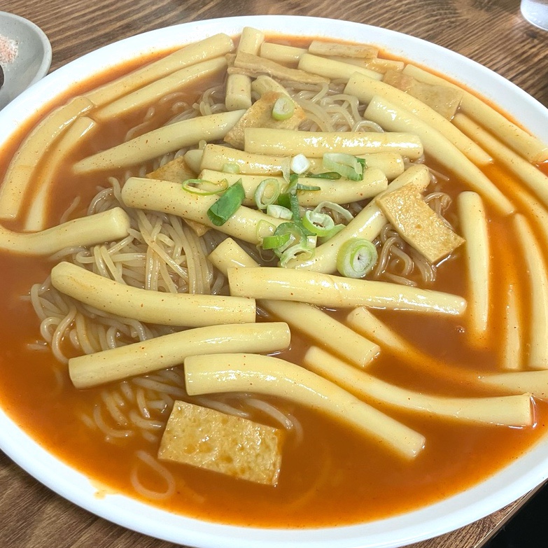 더스푼남동 이미지