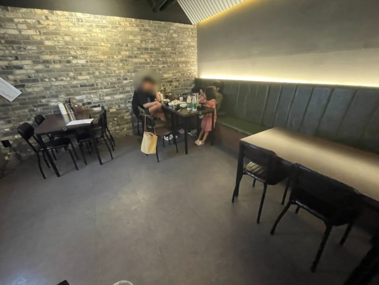 홍이육전 이미지