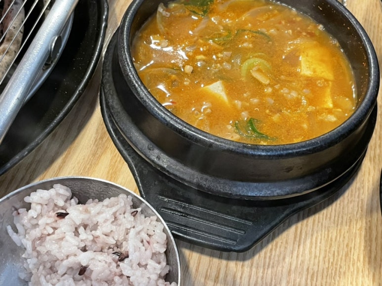 이층소정육식당 이미지