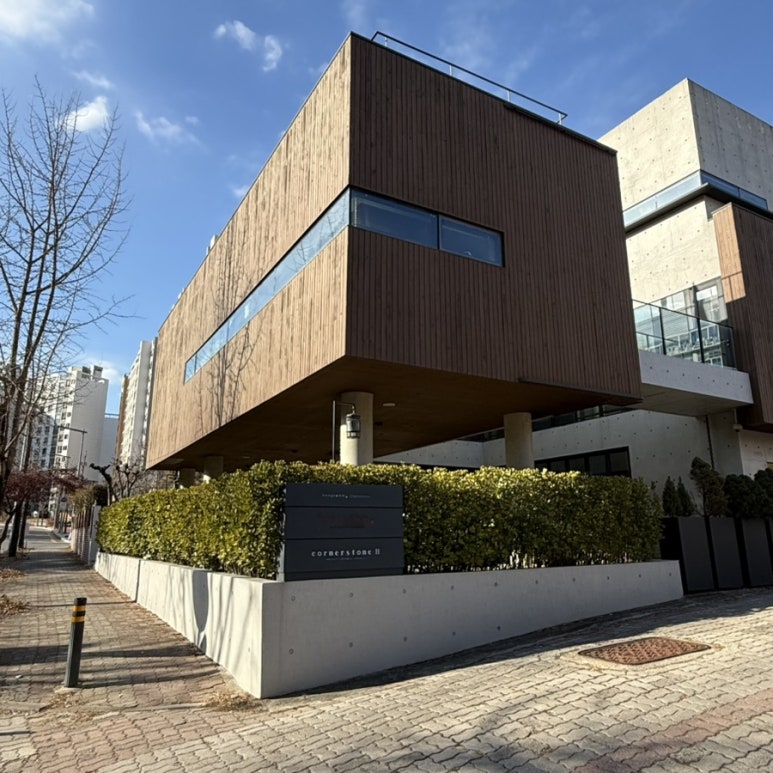 코너스톤310 이미지