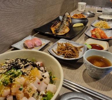 으랏차분식 이미지