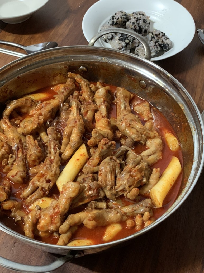 냄비닭발 이미지